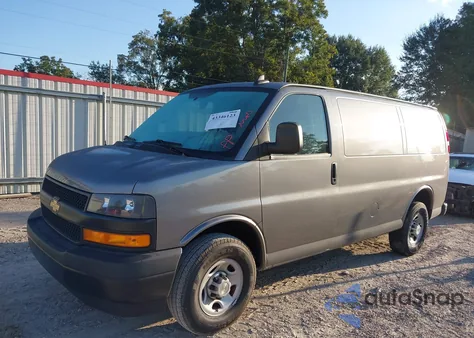 2020 Chevrolet Express Cargo Rwd 2500 Regular Wheelbase Wt from USA, damaged, VIN 1GCWGAFP7L1255713